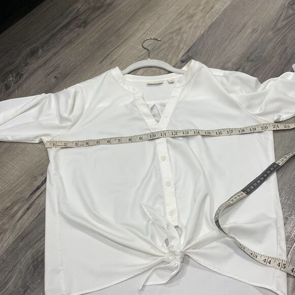 A1 Eva Mendes New York & Company White Tie Up Button Front 1/2 sleeve top medium - Picture 7 of 8